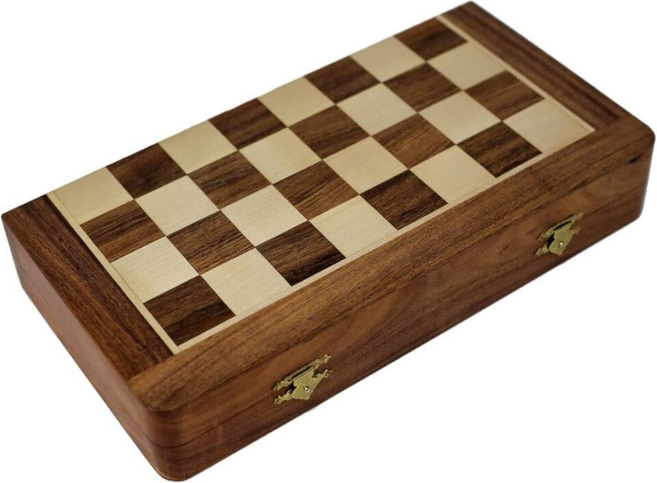 Mıknatıslı Ahşap Manyetik Satranç Takımı El Yapımı Şık Tasarım 26x26 cm, Kaymaz Taşlar, Seyahat ve Ev Kullanımına Uygun