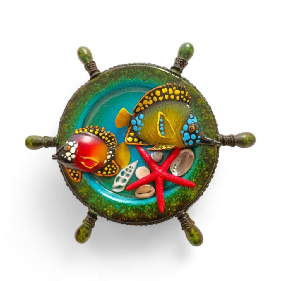 Deniz Temalı Dekorasyon İçin Eşsiz Dümen ve Zarif Balık Süsü