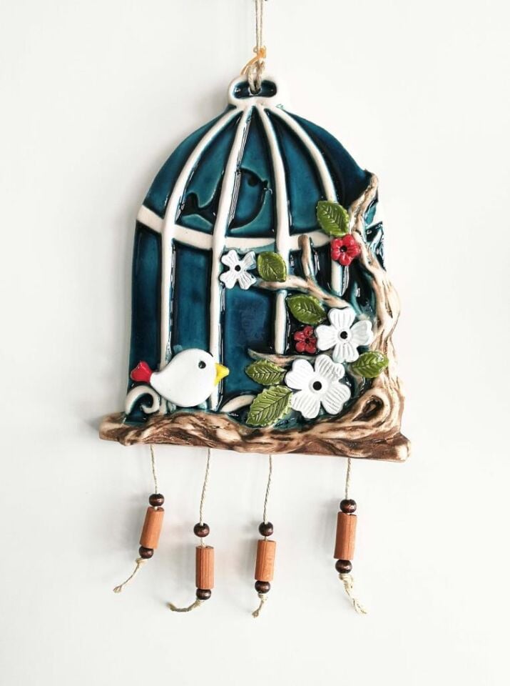 Çiçek Süslemeli Seramik Kuş Kafesi Duvar Süsü