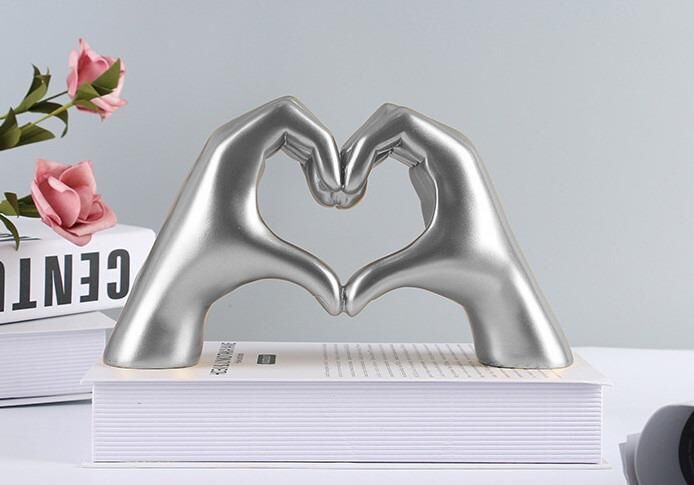 Dekoratif Modern İskandinav Tarz Kalp El Heykel Ev Dekorasyon Aşk Sevgili Hediye