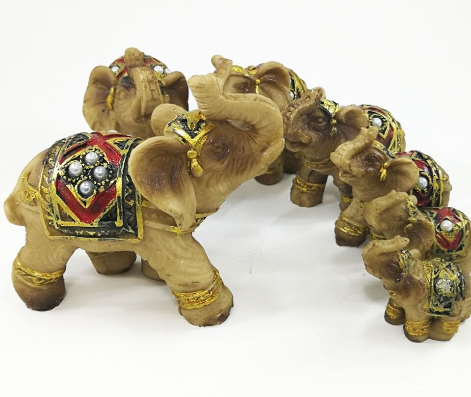 Yedili Uğurlu Fil Dekoratif Biblo