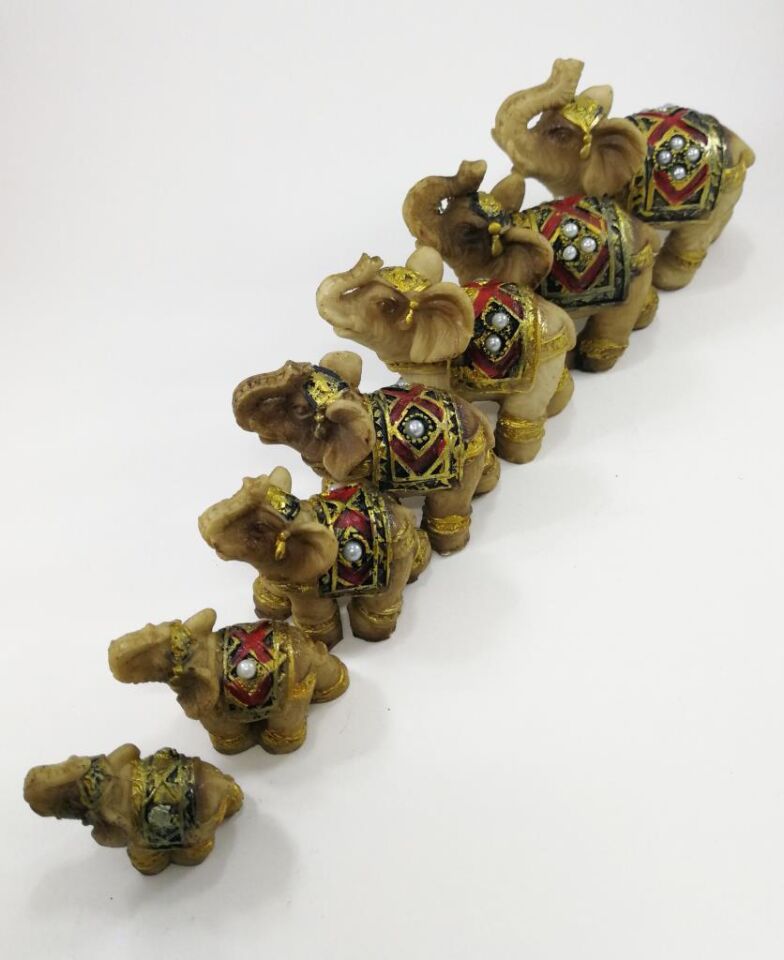 Yedili Uğurlu Fil Dekoratif Biblo