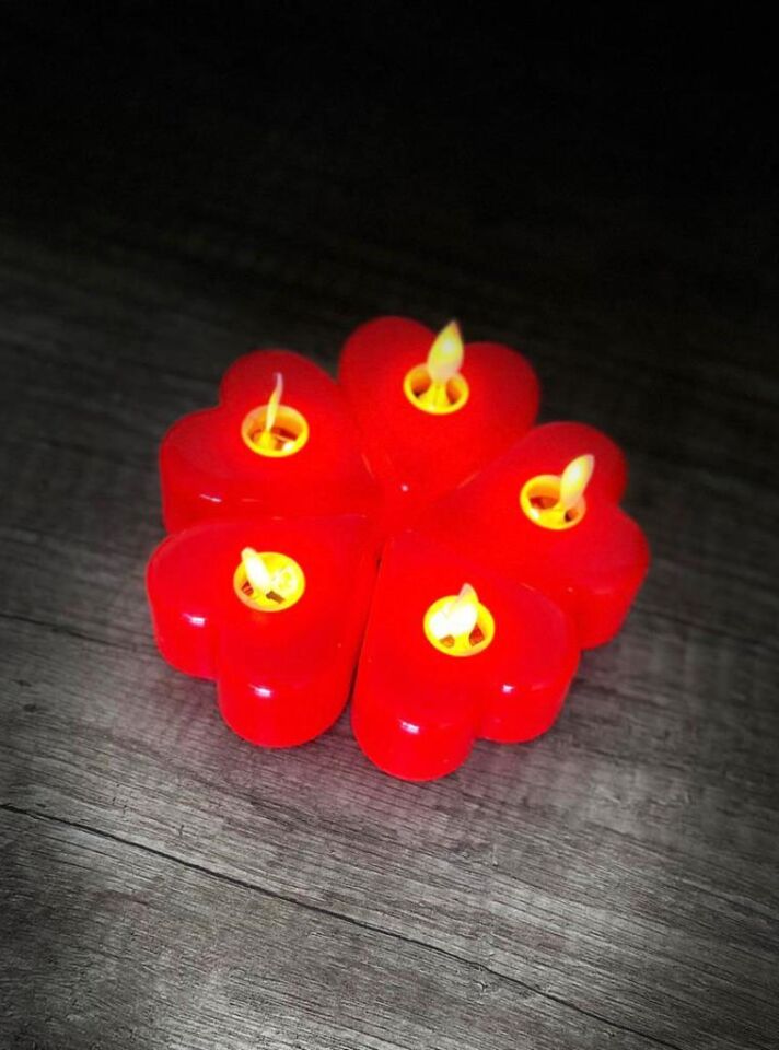 5 Adet Kalp Figürlü Romantik Elektronik Hareketli Mum