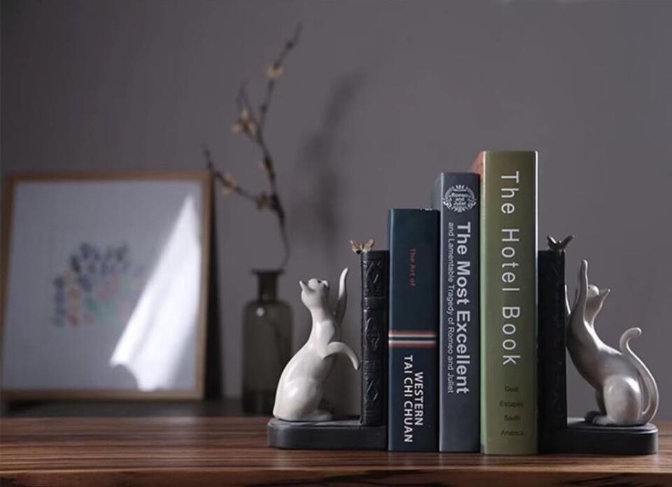 Dekoratif Kedi Figürlü Kelebek Detaylı İkili Kitap Tutucu Kitap Desteği Dekoratif Obje Beyaz
