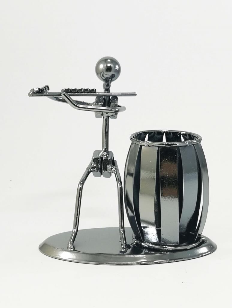 Dekoratif Yan Flüt Çalan Adam Metal Kalemlik Masa Süsü