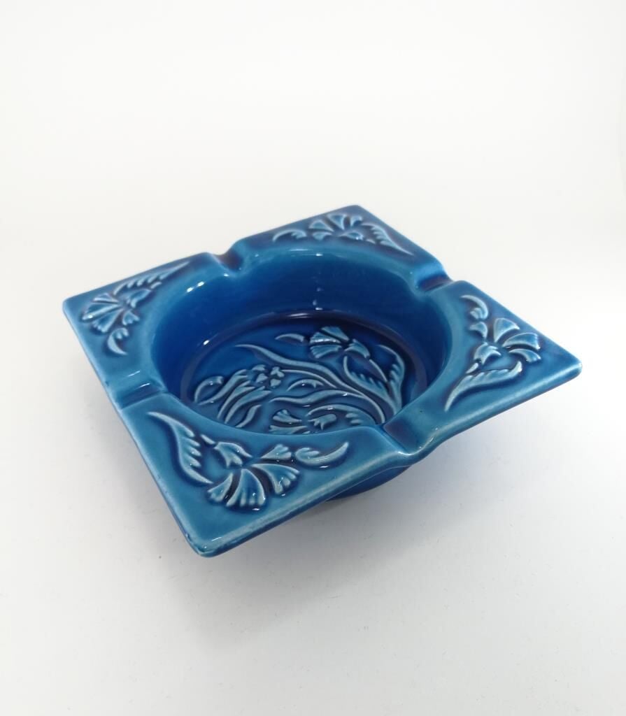 Dekoratif El Yapımı Kabartmalı Çini Seramik Küllük Büyük Boy Kül Tablası