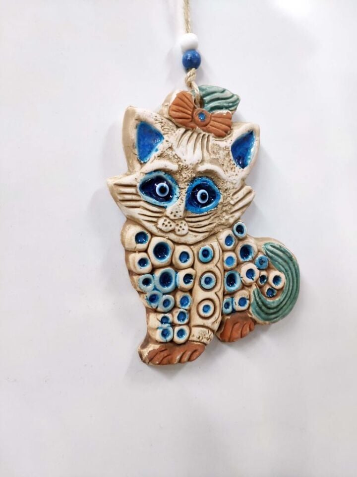 Seramik Mini Kedi Dekoratif Duvar Süsü 16x11 cm