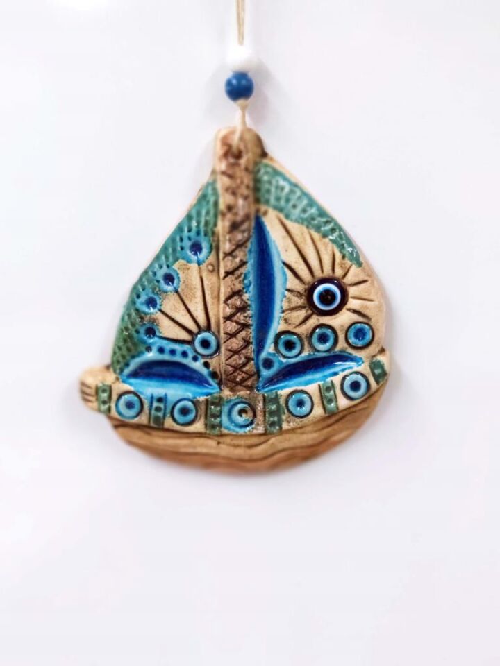 Seramik Mini Gemi Dekoratif Duvar Süsü 13x15 cm