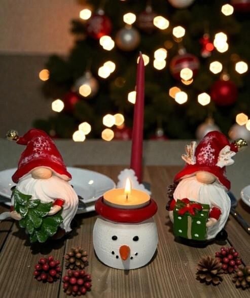 Dekoratif Yılbaşı Dekor Seti Noel Cücesi Figürleri ve Kardan Adam Mumluk Yeni Yıl Masa Üstü Süsleme
