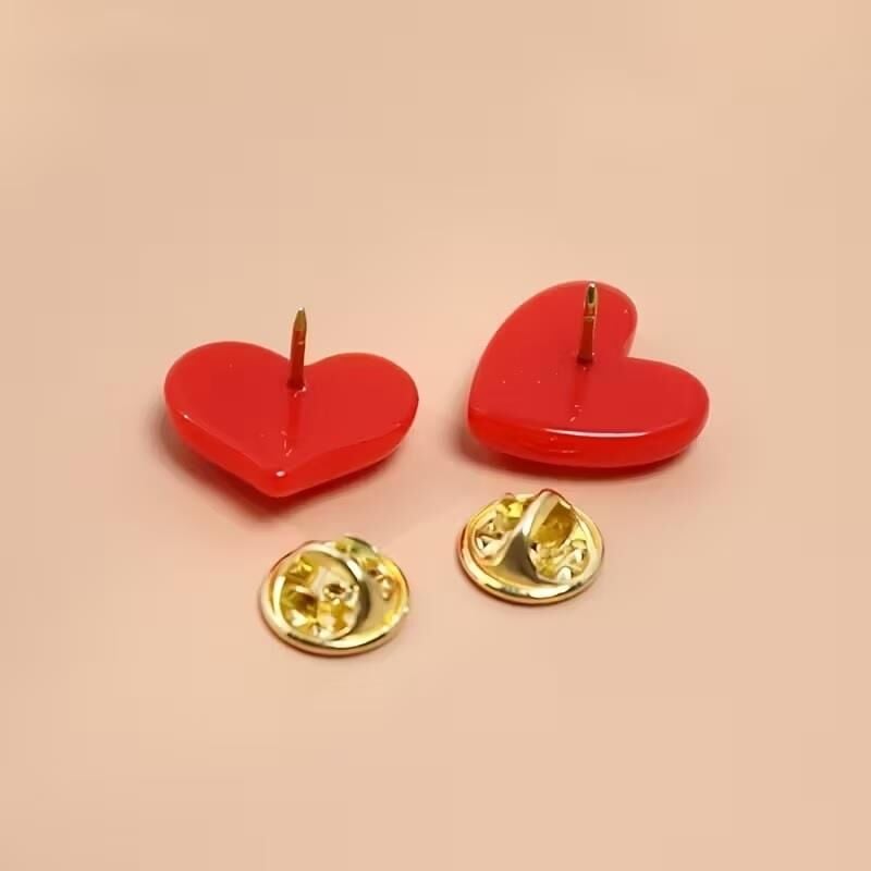 2'li Kalp Broş Set, Zarif ve Şık Kırmızı Aşk Broşu, Hafif ve Sevimli Aksesuar, Sırt Çantası, Şapka ve Giysi Aksesuarı,Parti,Buluşma,Mücevher Hediyesi İçin Uygun