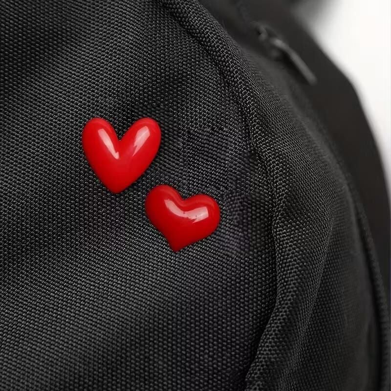 2'li Kalp Broş Set, Zarif ve Şık Kırmızı Aşk Broşu, Hafif ve Sevimli Aksesuar, Sırt Çantası, Şapka ve Giysi Aksesuarı,Parti,Buluşma,Mücevher Hediyesi İçin Uygun