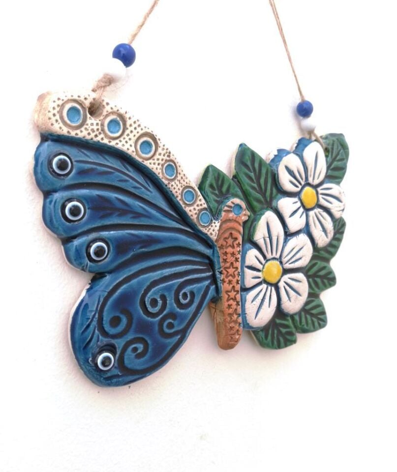 Seramik Papatya Desenli Kelebek Dekoratif Duvar Süsü