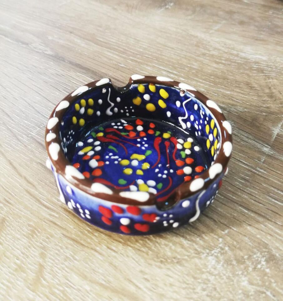 Dekoratif El Yapımı Kabartmalı Çini Seramik Küllük Desenli Kül Tablası