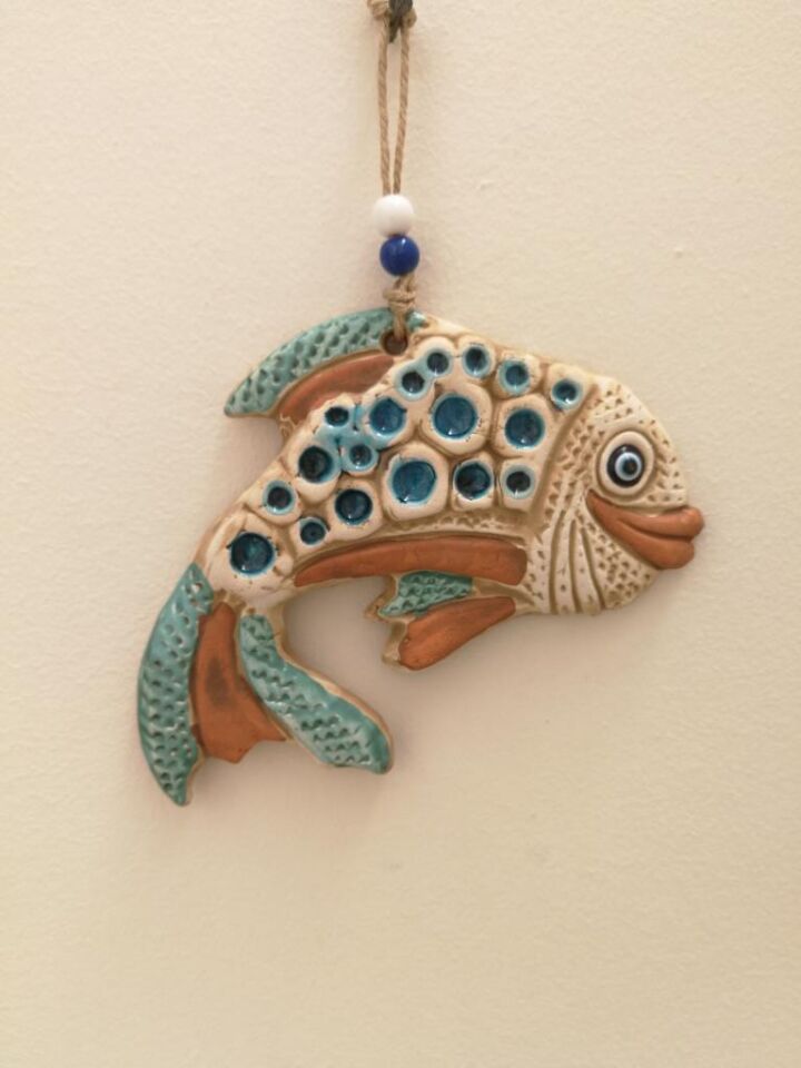 Seramik Mini Kıvrık Balık Dekoratif Duvar Süsü 16x13 cm