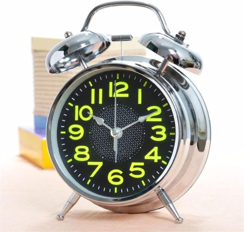 Dekoratif Rakamları Fosforlu Çalar Saat Ev Ofis Aksesuar Nostaljik Işıklı Masa Saati
