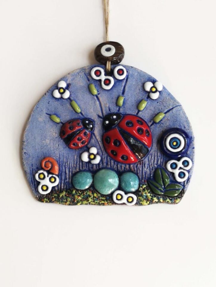 Özel Tasarım Uğurböceği Nazarlık Seramik Duvar Süsü