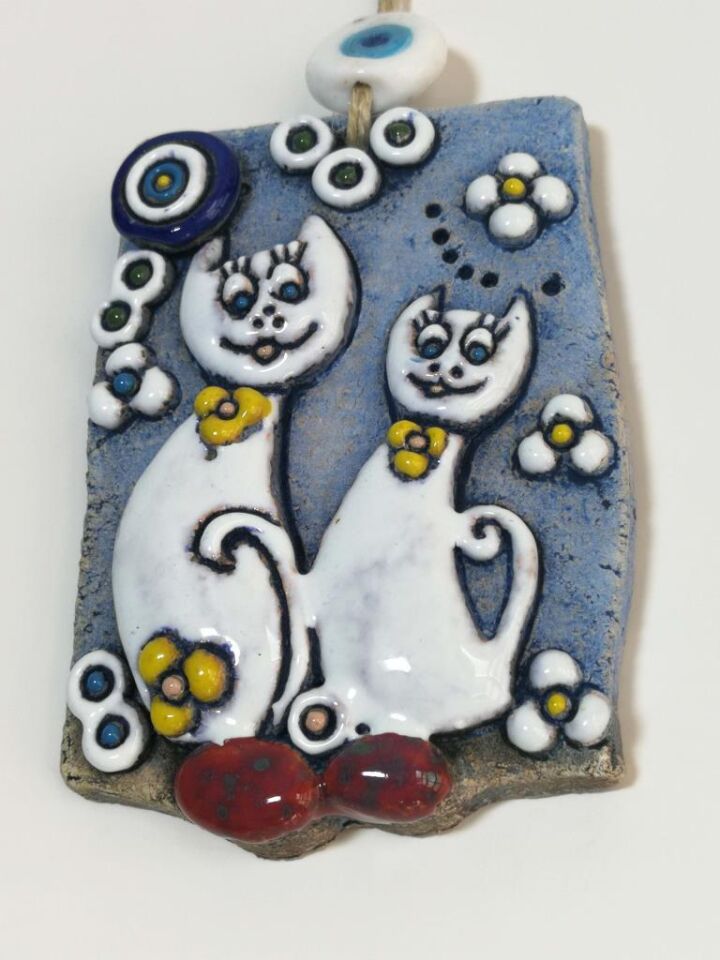 Özel Tasarım Kedi Seramik Kabartmalı Duvar Süsü